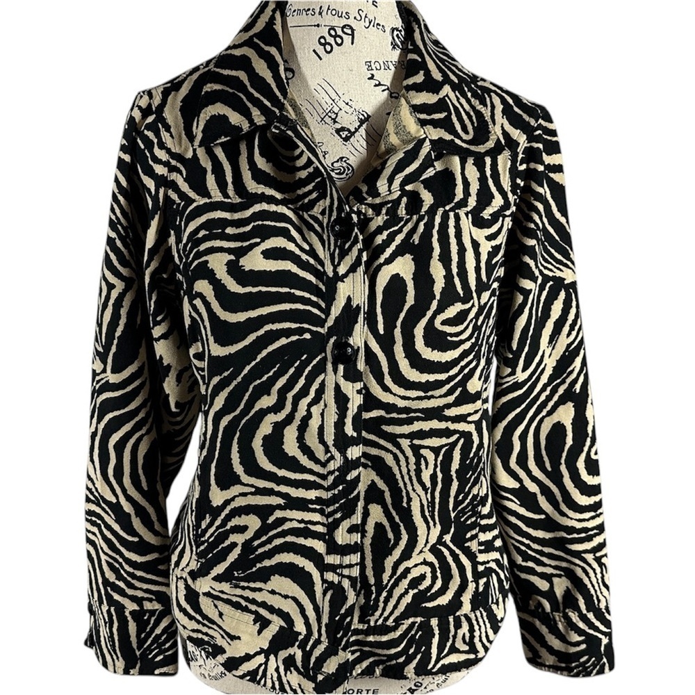 R&K Zebra Print Women's Jacket.  Tan & Black size petite medium